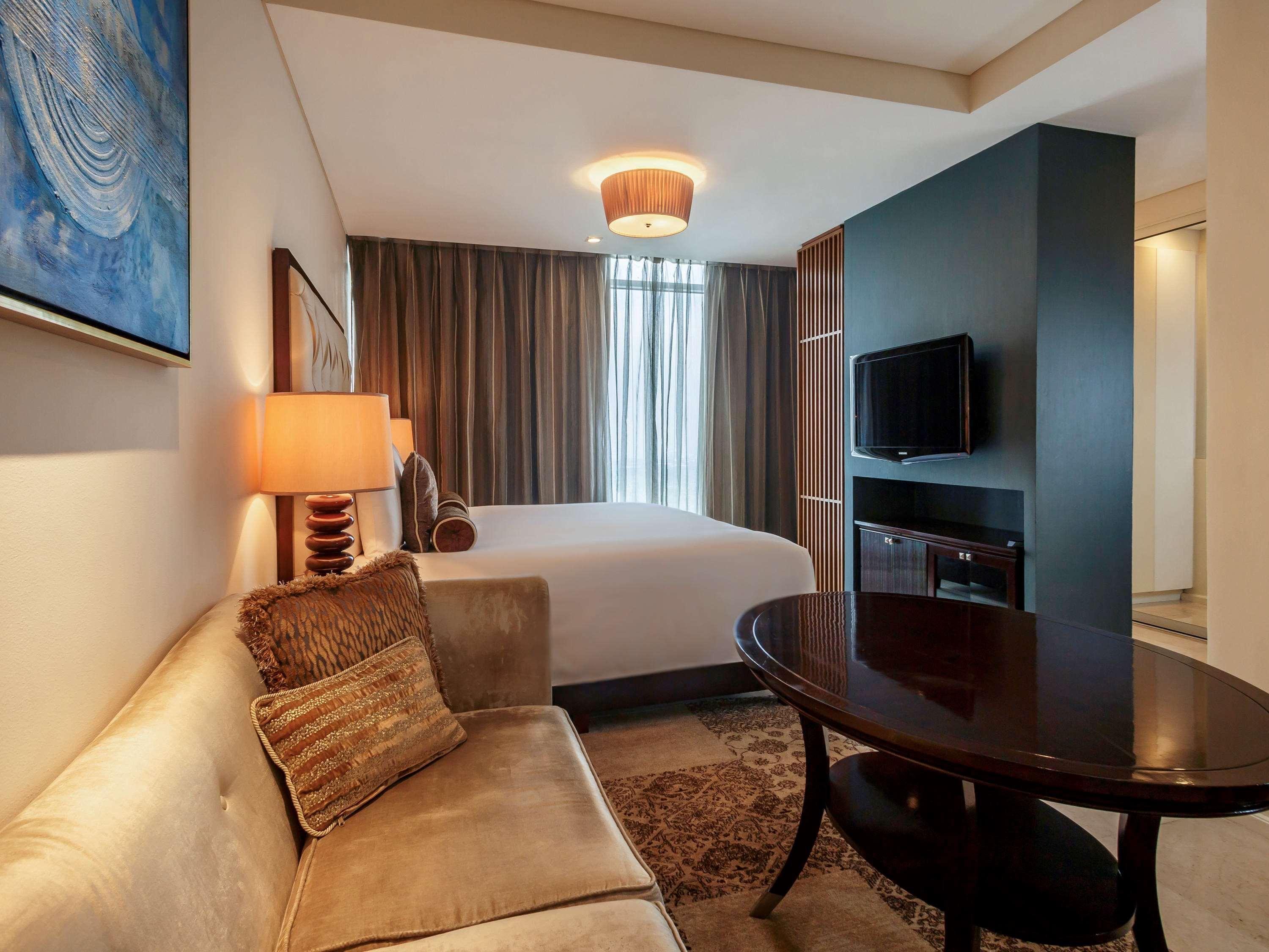 Joy Nostalg Hotel And Suites Manila Managed By The Ascott Limited Pasig City Exterior foto